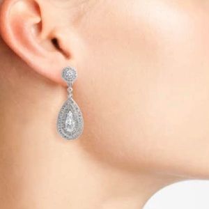 NWT Swarovski Crystal teardrop earrings